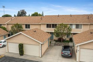 Townhouse, 10125 De Soto ave, Chatsworth, CA 91311 - 2