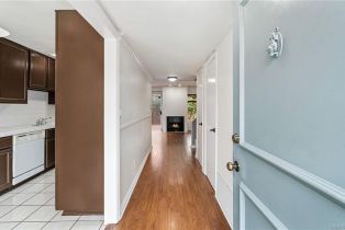 Townhouse, 10125 De Soto ave, Chatsworth, CA 91311 - 3