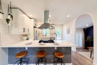 Single Family Residence, 5708 Lindley ave, Encino, CA 91316 - 9