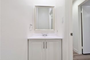 Apartment, 17312 Chatsworth st, Granada Hills, CA 91344 - 10