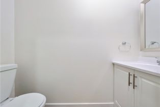 Apartment, 17312 Chatsworth st, Granada Hills, CA 91344 - 11