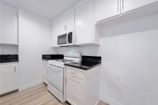 Apartment, 17312 Chatsworth st, Granada Hills, CA 91344 - 2