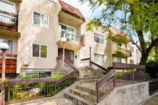 Condominium, 12157 Moorpark st, Studio City, CA 91604 - 11
