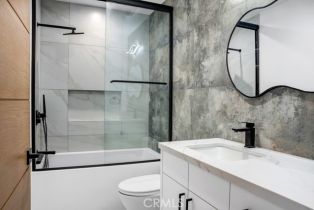 Single Family Residence, 14899 Round Valley, Sherman Oaks, CA 91403 - 12