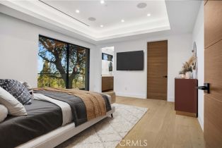 Single Family Residence, 14899 Round Valley, Sherman Oaks, CA 91403 - 13