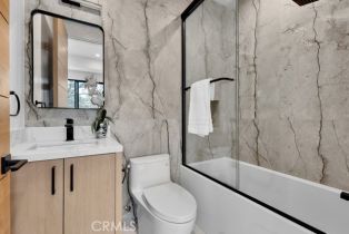 Single Family Residence, 14899 Round Valley, Sherman Oaks, CA 91403 - 32