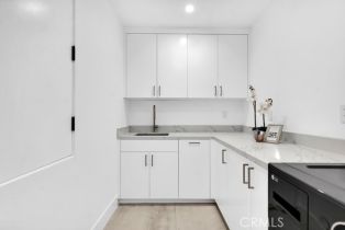 Single Family Residence, 14899 Round Valley, Sherman Oaks, CA 91403 - 39