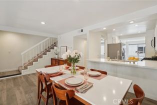 Condominium, 18356 Collins st, Tarzana, CA 91356 - 11