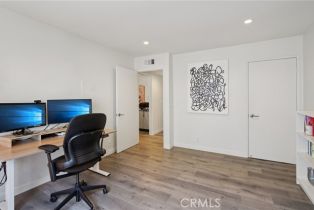 Condominium, 18356 Collins st, Tarzana, CA 91356 - 17