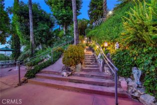 Single Family Residence, 3935 Oakfield dr, Sherman Oaks, CA 91423 - 11