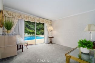 Single Family Residence, 3935 Oakfield dr, Sherman Oaks, CA 91423 - 31