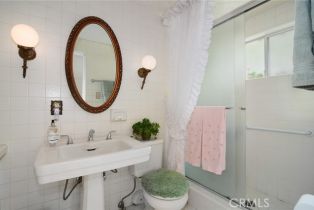 Single Family Residence, 3935 Oakfield dr, Sherman Oaks, CA 91423 - 32