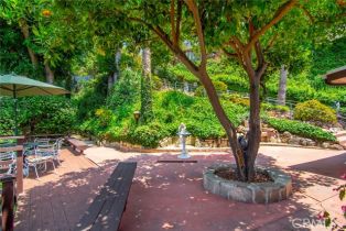 Single Family Residence, 3935 Oakfield dr, Sherman Oaks, CA 91423 - 40