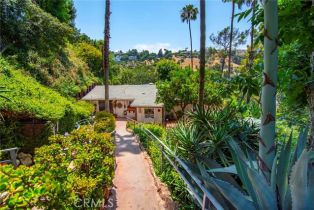 Single Family Residence, 3935 Oakfield dr, Sherman Oaks, CA 91423 - 6
