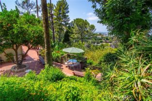 Single Family Residence, 3935 Oakfield dr, Sherman Oaks, CA 91423 - 9