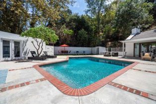 Single Family Residence, 3183 Laurel Canyon blvd, Studio City, CA 91604 - 4