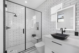 Single Family Residence, 16706 Magnolia blvd, Encino, CA 91436 - 55