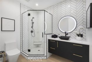 Single Family Residence, 16706 Magnolia blvd, Encino, CA 91436 - 62