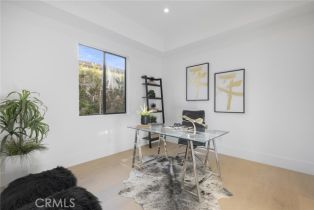 Single Family Residence, 16706 Magnolia blvd, Encino, CA 91436 - 63