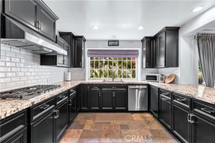 Single Family Residence, 17437 Tarzana st, Encino, CA 91316 - 27