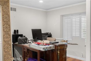 Single Family Residence, 17437 Tarzana st, Encino, CA 91316 - 33