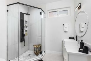 Townhouse, 5923 Etiwanda ave, Tarzana, CA 91356 - 26