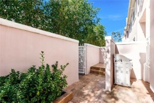 Townhouse, 5923 Etiwanda ave, Tarzana, CA 91356 - 4