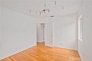 Single Family Residence, 17420 Collins st, Encino, CA 91316 - 16