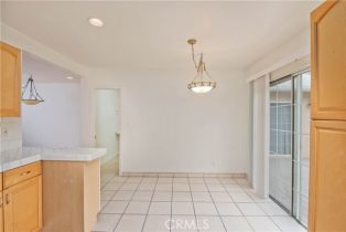 Single Family Residence, 17420 Collins st, Encino, CA 91316 - 5