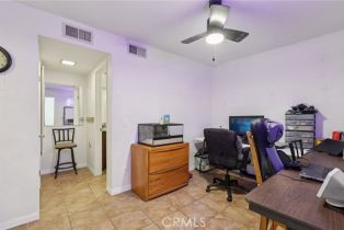 Condominium, 10161 Larwin ave, Chatsworth, CA 91311 - 14