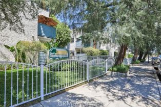Condominium, 18411 Hatteras st, Tarzana, CA 91356 - 40