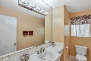 Single Family Residence, 10251 Glade ave, Chatsworth, CA 91311 - 32