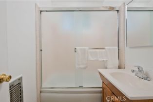 Single Family Residence, 17330 Califa st, Encino, CA 91316 - 12