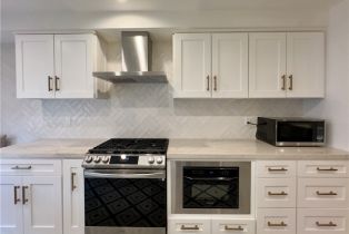 Townhouse, 5533 Edward E Horton ln, Encino, CA 91316 - 9