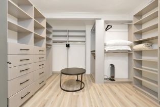 Single Family Residence, 15440 Varden st, Sherman Oaks, CA 91403 - 31