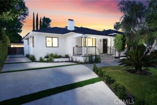 Single Family Residence, 15440 Varden st, Sherman Oaks, CA 91403 - 34