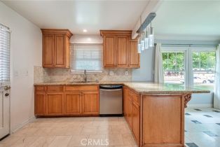 Single Family Residence, 20129 Halsted st, Chatsworth, CA 91311 - 10