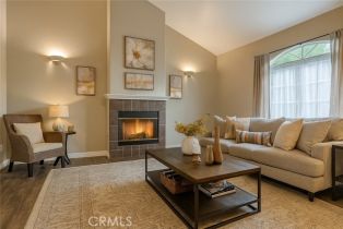 Single Family Residence, 9733 Kentland ave, Chatsworth, CA 91311 - 11