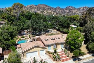 Single Family Residence, 9733 Kentland ave, Chatsworth, CA 91311 - 2