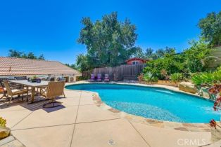 Single Family Residence, 9733 Kentland ave, Chatsworth, CA 91311 - 34