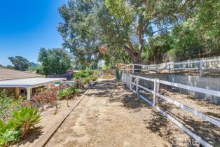 Single Family Residence, 9733 Kentland ave, Chatsworth, CA 91311 - 45