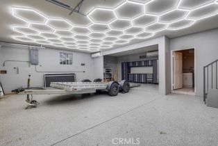 Single Family Residence, 9733 Kentland ave, Chatsworth, CA 91311 - 53