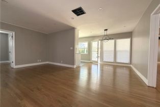 Single Family Residence, 16055 Blackhawk st, Granada Hills, CA 91344 - 2