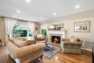 Single Family Residence, 14060 Chandler blvd, Sherman Oaks, CA 91401 - 4