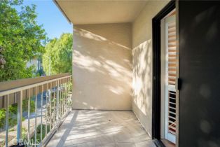 Condominium, 4542 Willis ave, Sherman Oaks, CA 91403 - 16