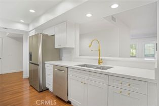 Condominium, 4542 Willis ave, Sherman Oaks, CA 91403 - 9