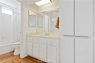 Condominium, 5500 Lindley ave, Encino, CA 91316 - 12