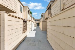 Condominium, 9920 Jordan ave, Chatsworth, CA 91311 - 4