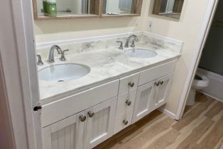 Townhouse, 8840 Villa La Jolla dr, La Jolla, CA 92037 - 11