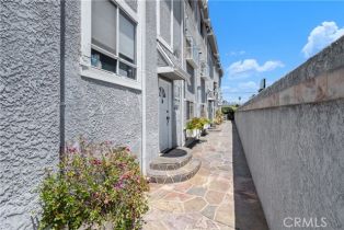 Condominium, 14853 Hartsook st, Sherman Oaks, CA 91403 - 23